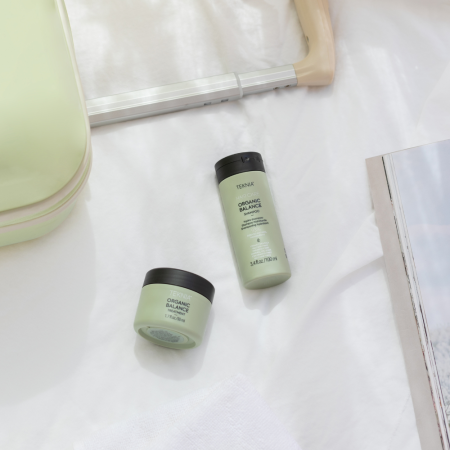 KIT DE VIAJE FRIZZ CONTROL con NECESER DE REGALO - TEKNIA