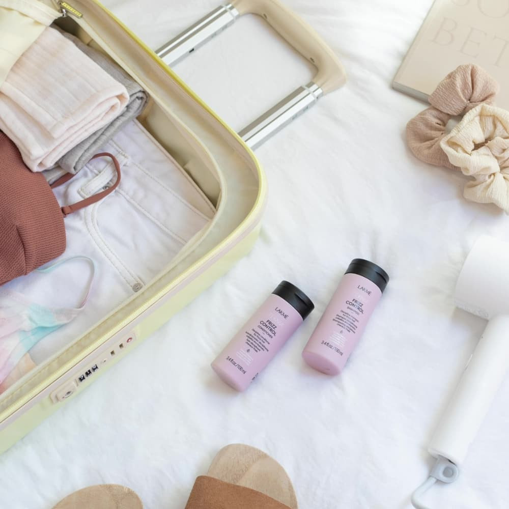 kit de viaje Teknia Frizz Control